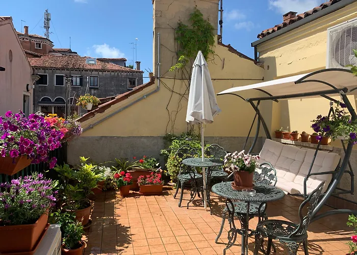 Al Campaniel Bed And Breakfast Venedig